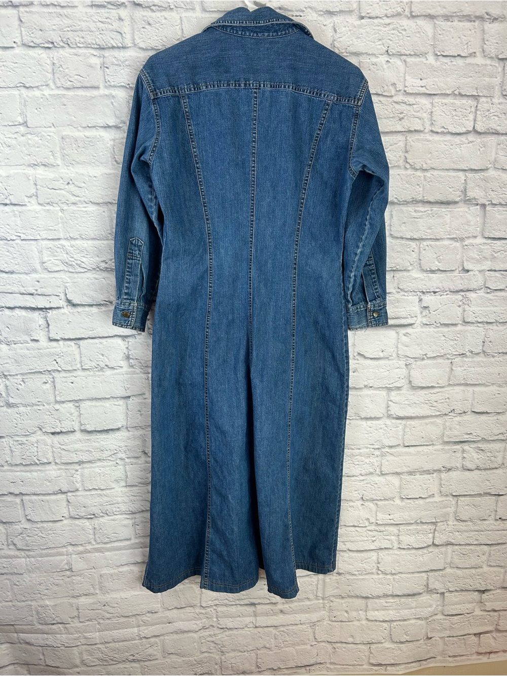 Laura Ashley Denim Midi Dress Women’s 8 Blue Pintuck Button Front Cottagecore - Picture 8 of 9